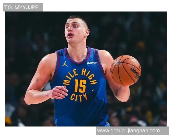 约基奇半场状态火热5投4中轻松斩获14分5篮板2助攻